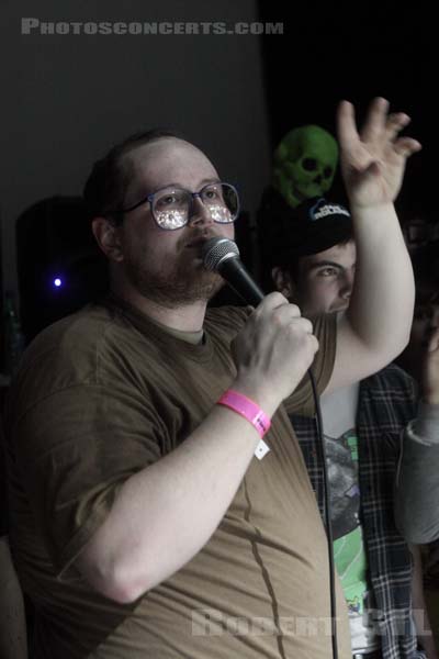 DAN DEACON - 2011-04-07 - PARIS - Gaite Lyrique - 